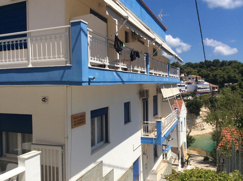 Kostas Rooms Votsi  Exterior photo